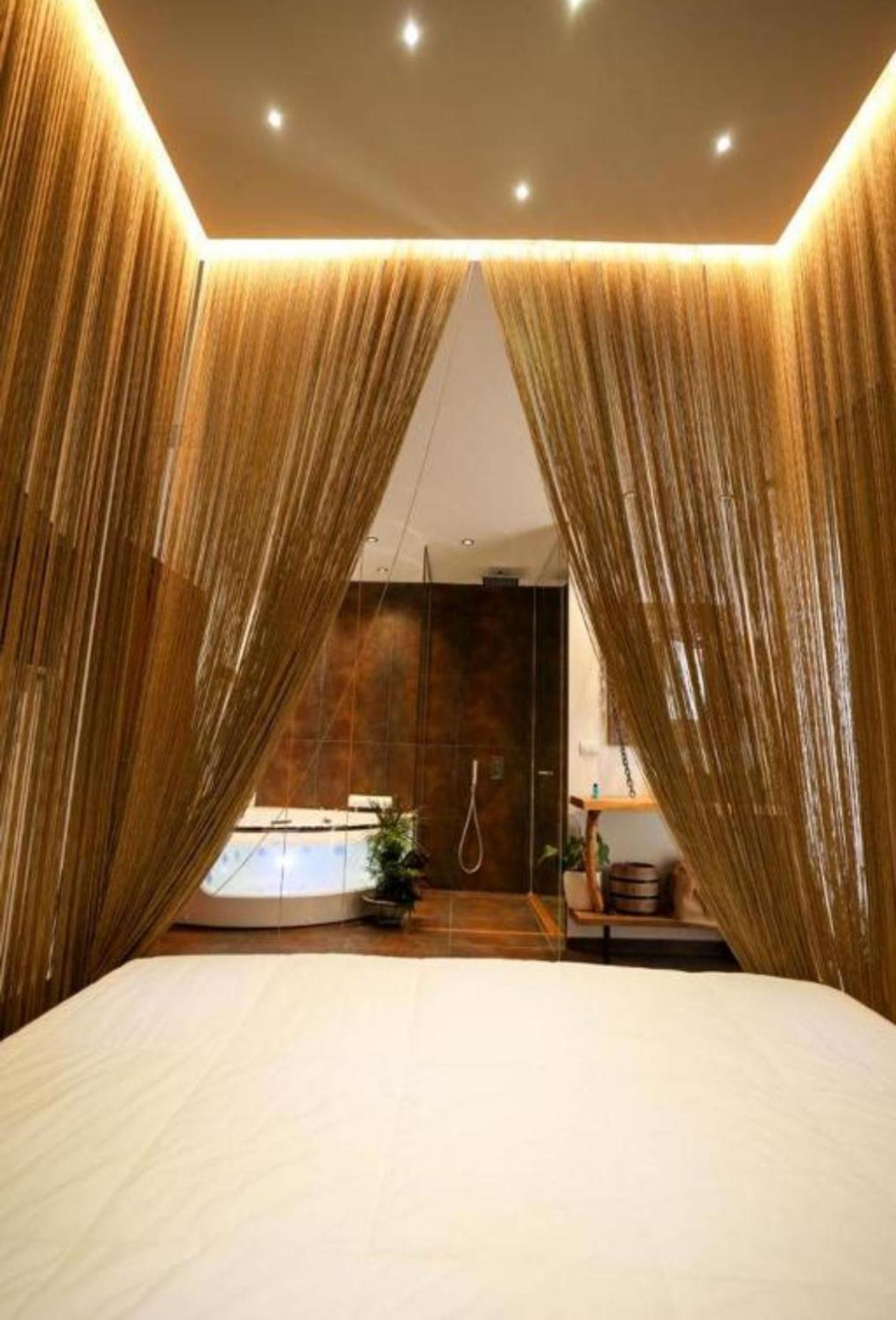 Hotel Foga Hebrus à Ksamil Extérieur photo